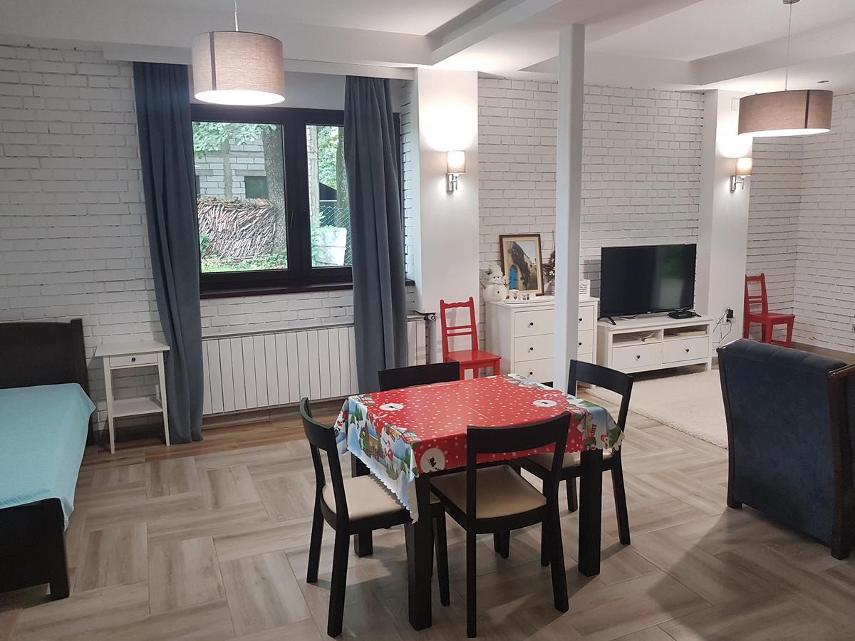 Apartmani Simic ヴァリェヴォ エクステリア 写真