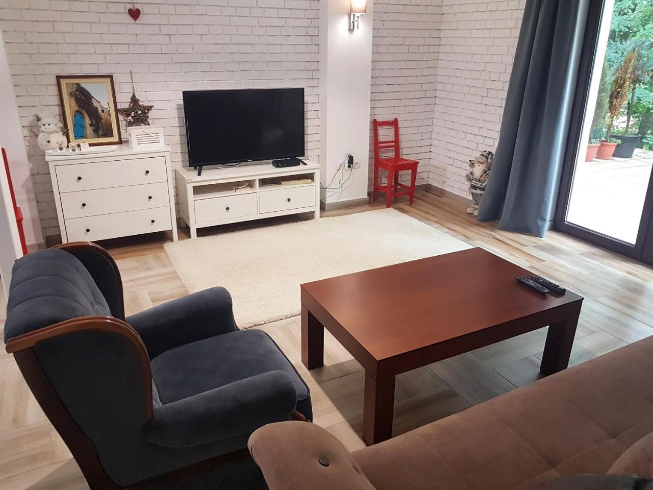 Apartmani Simic ヴァリェヴォ エクステリア 写真